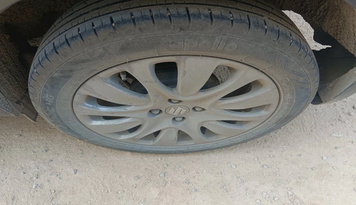 2017 Maruti Baleno ALPHA PETROL 1.2, Petrol, Manual, 1,30,000 km, tyre