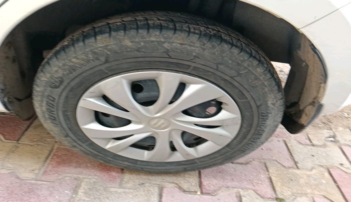 2020 Maruti Swift VDI, Diesel, Manual, 1,02,157 km, tyre