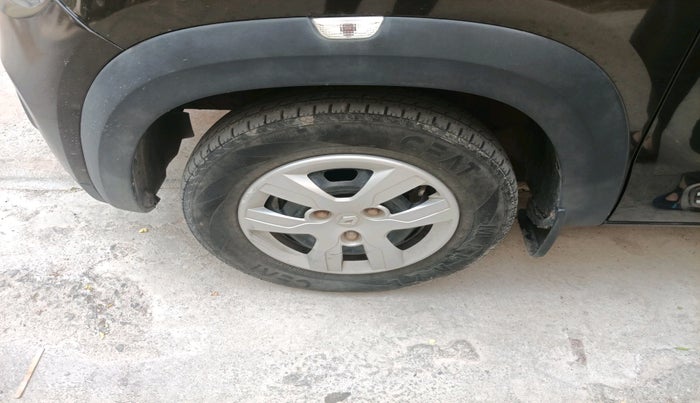 2019 Renault Kwid RXT 1.0 AMT (O), Petrol, Automatic, 41,493 km, tyre