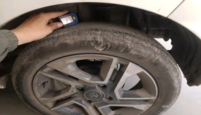 2023 Tata Tiago XZA PLUS PETROL, Petrol, Automatic, 39,363 km, tyre