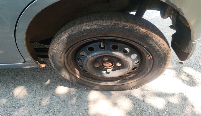 2016 Maruti Wagon R 1.0 VXI AMT, Petrol, Automatic, 42,229 km, tyre