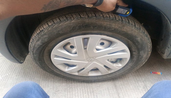 2022 Maruti New Wagon-R LXI CNG (O) 1.0, CNG, Manual, 29,688 km, tyre