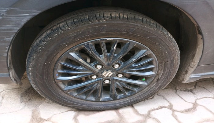 2021 Maruti XL6 ALPHA AT, Petrol, Automatic, 61,052 km, tyre