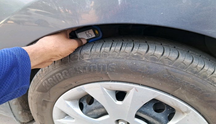 2015 Hyundai Grand i10 SPORTZ 1.2 KAPPA VTVT, Petrol, Manual, 80,009 km, tyre