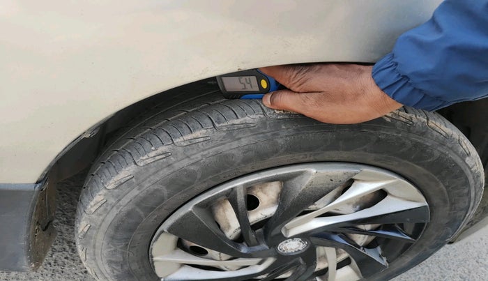 2016 Maruti Celerio VXI CNG, CNG, Manual, 96,948 km, tyre