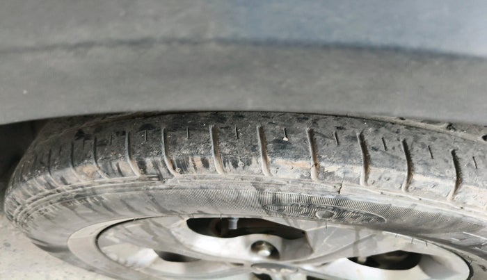 2020 KIA SELTOS HTK PLUS 1.5, Petrol, Manual, 56,144 km, tyre