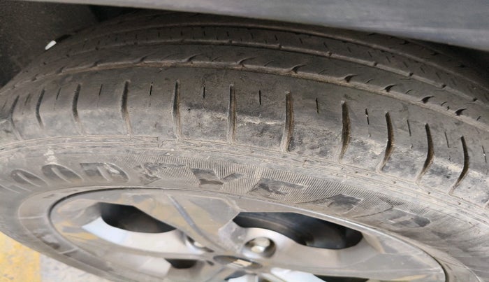 2020 KIA SELTOS HTK PLUS 1.5, Petrol, Manual, 56,144 km, tyre