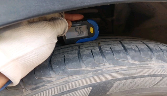 2016 Maruti S Cross DELTA 1.3, Diesel, Manual, 1,20,560 km, tyre