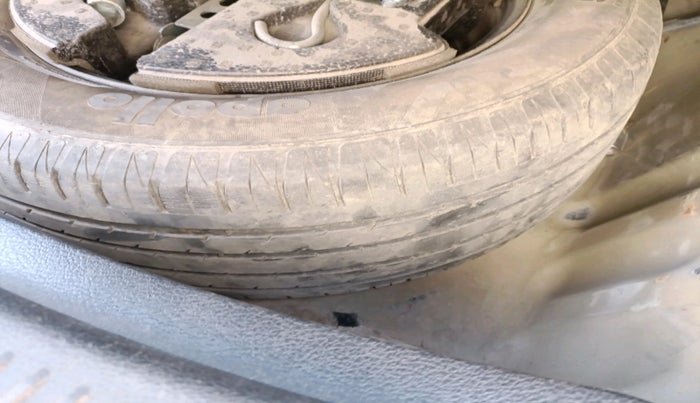 2016 Maruti S Cross DELTA 1.3, Diesel, Manual, 1,20,560 km, tyre