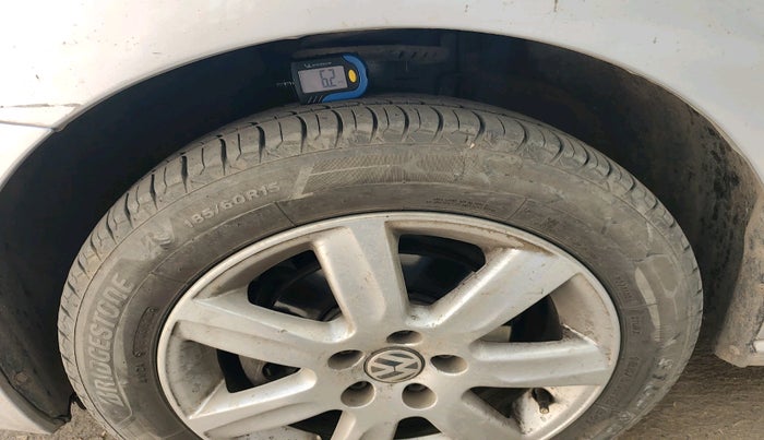 2011 Volkswagen Vento HIGHLINE 1.6 MPI, Petrol, Manual, 1,29,682 km, tyre