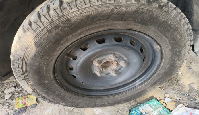 2023 Mahindra BOLERO NEO N8 R, Diesel, Manual, 49,172 km, tyre