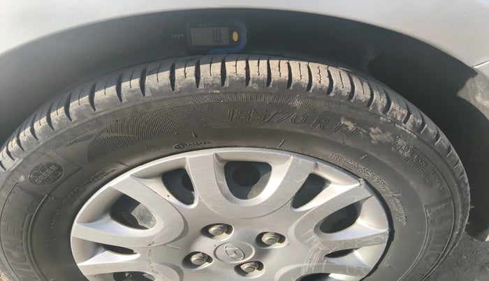 2011 Hyundai i20 MAGNA 1.2, Petrol, Manual, 1,23,088 km, tyre