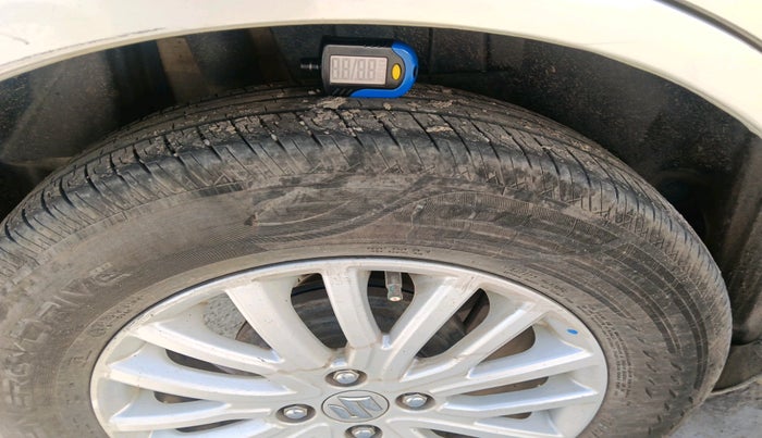 2018 Maruti Dzire ZDI AMT, Diesel, Automatic, 1,42,443 km, tyre