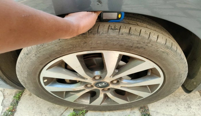 2014 Hyundai Verna FLUIDIC 1.4 VTVT CX, Petrol, Manual, 55,162 km, tyre