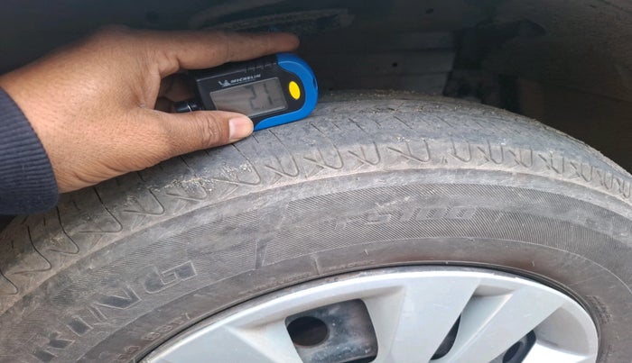 2012 Maruti Swift Dzire VXI, Petrol, Manual, 89,046 km, tyre