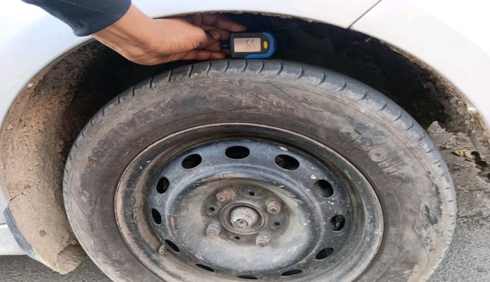 2017 Tata TIGOR XT PETROL, CNG, Manual, 1,05,934 km, tyre