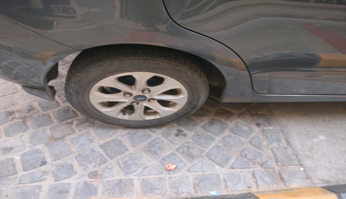 2018 Ford Figo Aspire TITANIUM 1.5 PETROL, Petrol, Manual, 86,551 km, tyre