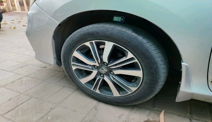 2017 Honda City 1.5L I-VTEC V MT, Petrol, Manual, 69,189 km, tyre