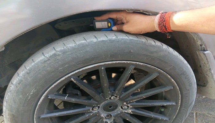 2015 Honda City 1.5L I-DTEC VX, Diesel, Manual, 1,39,532 km, tyre