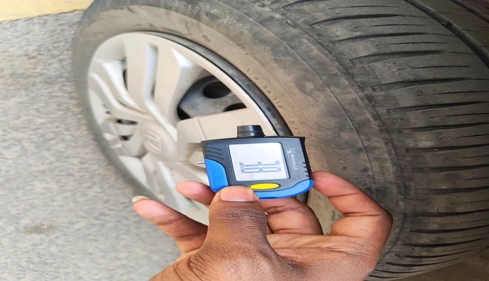 2015 Honda City 1.5L I-VTEC SV, Petrol, Manual, 95,263 km, tyre