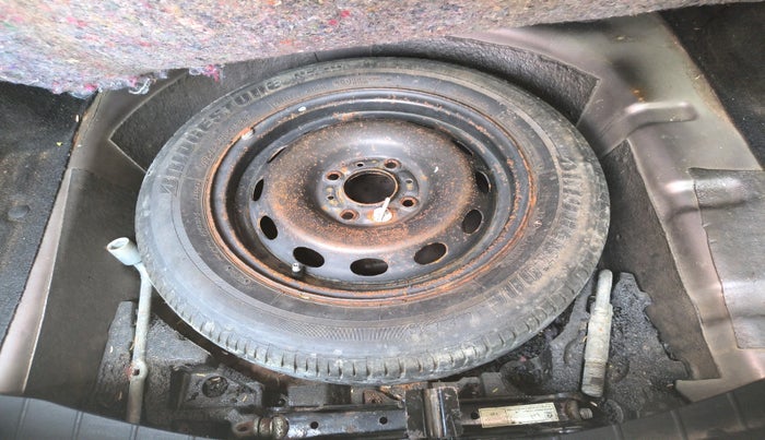 2018 Tata TIGOR XZ PETROL, Petrol, Manual, 82,639 km, tyre