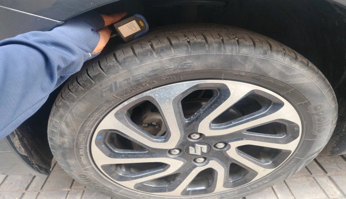 2023 Maruti Baleno ALPHA 1.2 AGS, Petrol, Automatic, 25,403 km, tyre