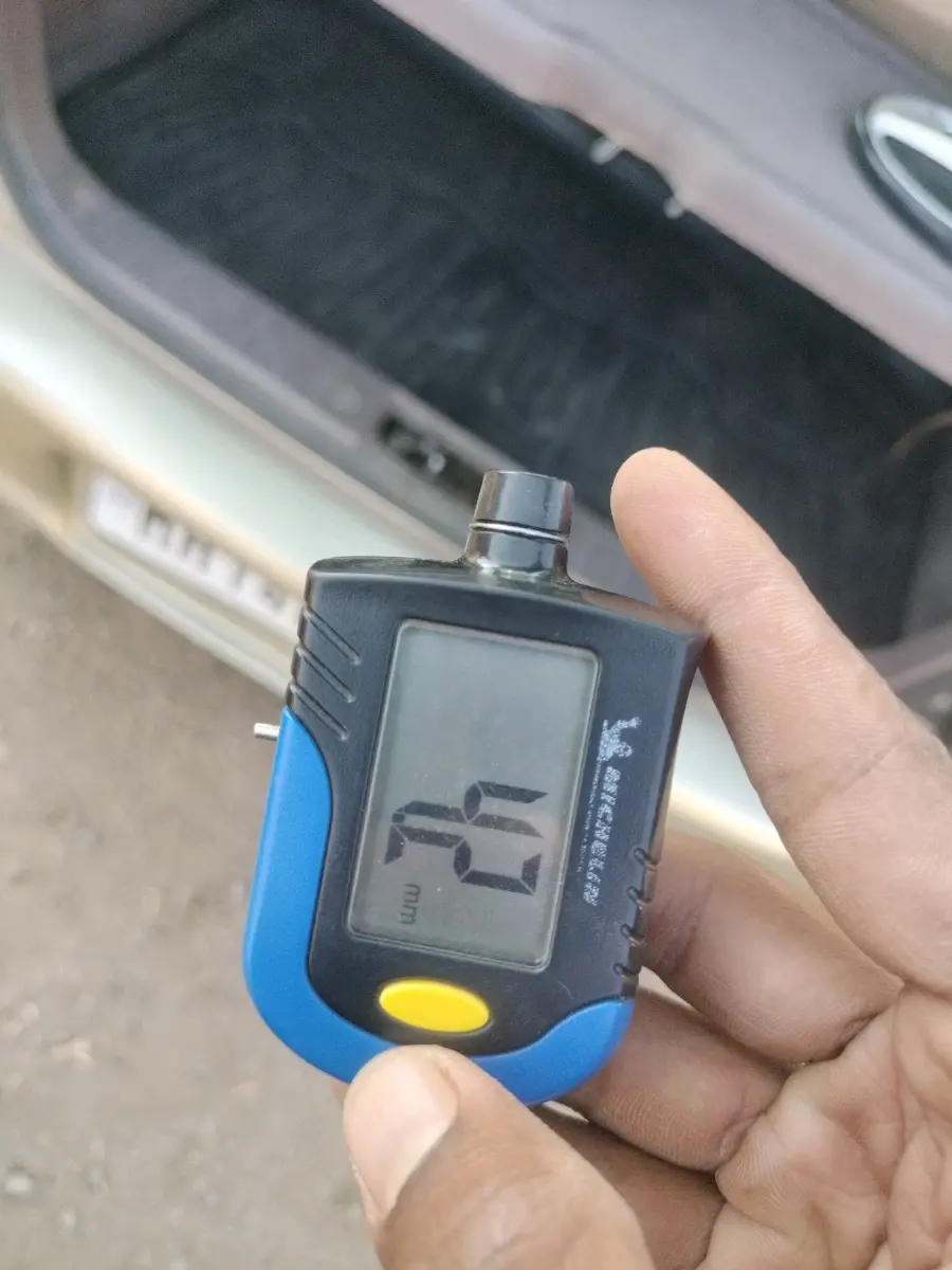 2009 Maruti Alto LXI, Petrol, Manual, 59,087 km, tyre