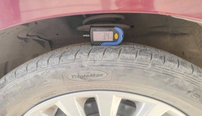 2015 Maruti Ciaz ZXI AT, Petrol, Automatic, 54,923 km, tyre