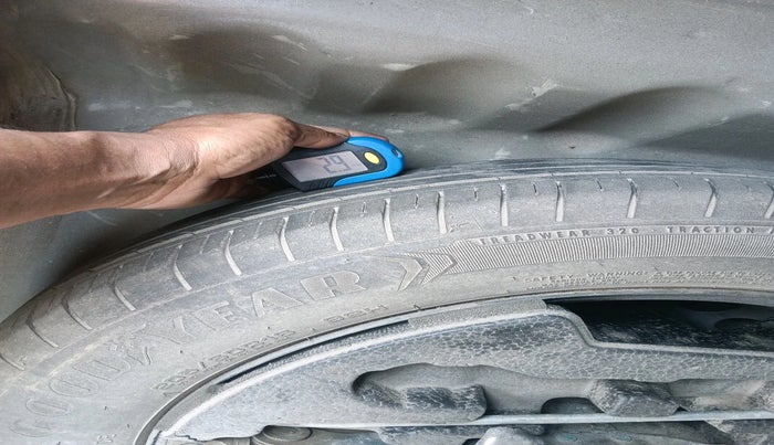 2016 Maruti Vitara Brezza VDI (O), Diesel, Manual, 1,49,682 km, tyre