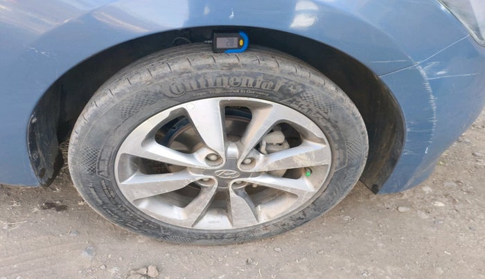 2014 Hyundai Elite i20 SPORTZ 1.2 (O), Petrol, Manual, 70,552 km, tyre