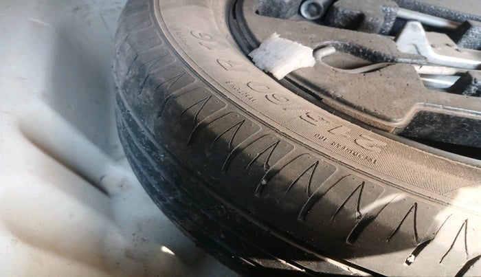 2018 Maruti Vitara Brezza ZDI, Diesel, Manual, 1,09,696 km, tyre