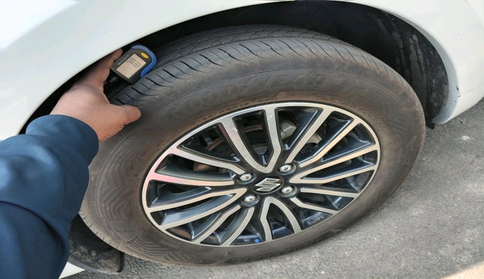 2018 Maruti Dzire ZXI PLUS, Petrol, Manual, 52,886 km, tyre