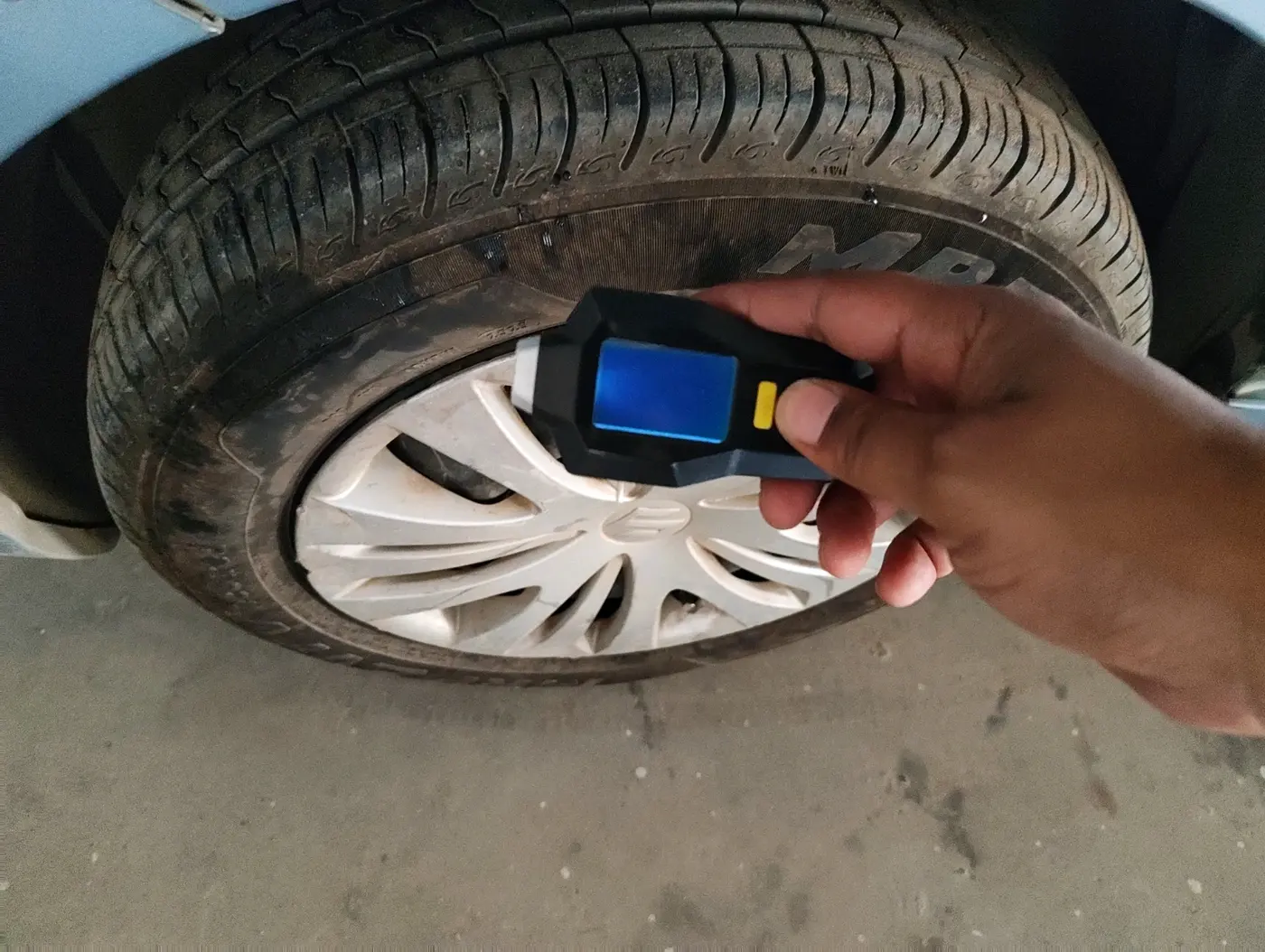 2012 Maruti Ertiga VDI, Diesel, Manual, 98,272 km, tyre