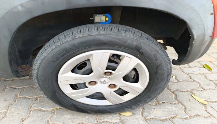 2016 Renault Kwid RXT 0.8, Petrol, Manual, 61,478 km, tyre