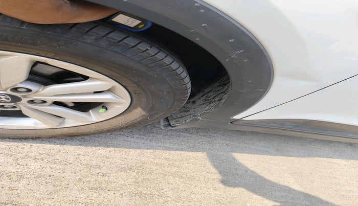 2016 Hyundai Creta S PLUS 1.4 DIESEL, Diesel, Manual, 3,69,227 km, tyre