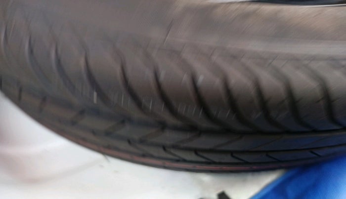 2025 Tata Curvv Creative Plus S 1.5 Diesel 7DCA, Diesel, Automatic, 4,811 km, tyre