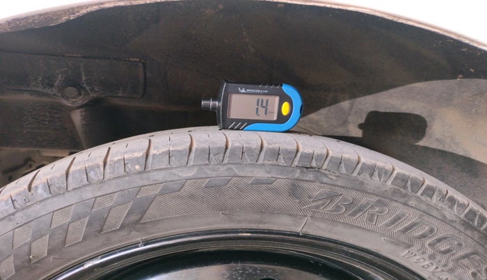 2014 Maruti Wagon R 1.0 VXI, Petrol, Manual, 92,476 km, tyre