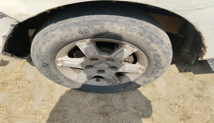 2013 Mahindra Quanto C8, Diesel, Manual, 29,119 km, tyre