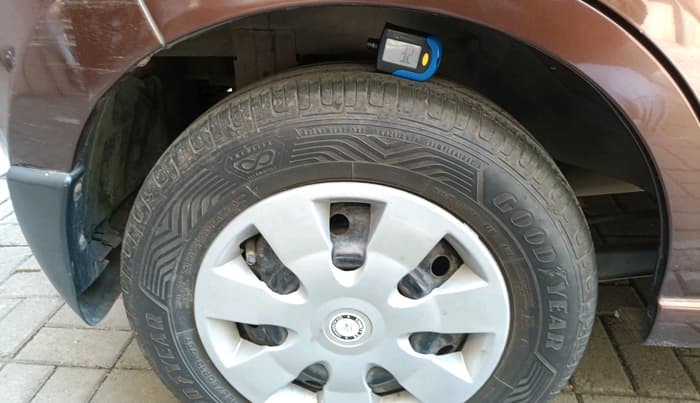 2012 Maruti A Star VXI (ABS) AT, Petrol, Automatic, 1,09,673 km, tyre