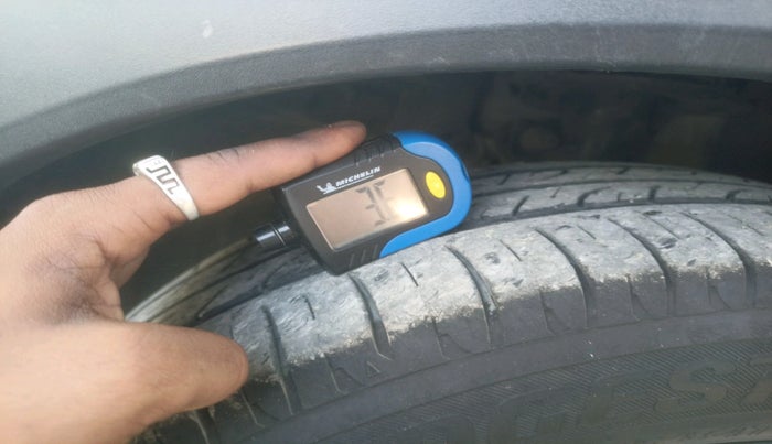 2018 Ford FREESTYLE TITANIUM 1.2 PETROL, Petrol, Manual, 83,367 km, tyre