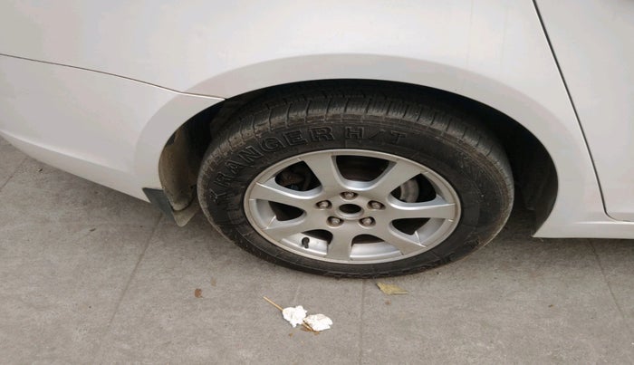 2012 Chevrolet Cruze LTZ, Diesel, Manual, 75,694 km, tyre