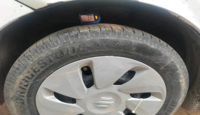 2017 Maruti Celerio VXI AMT, Petrol, Automatic, 80,564 km, tyre