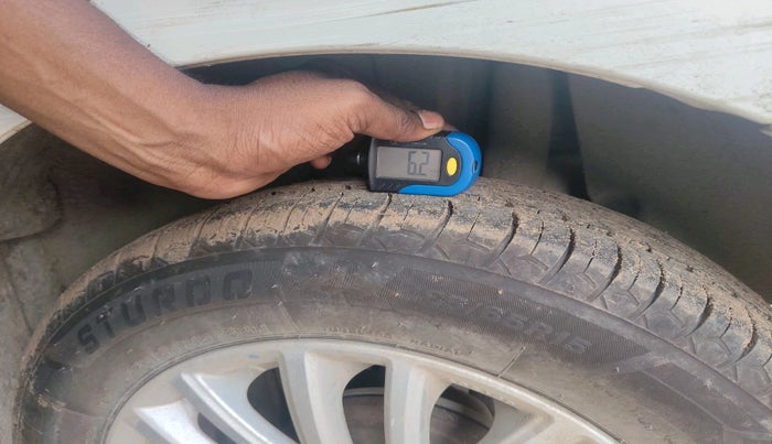 2018 Maruti Dzire ZXI, Petrol, Manual, 66,938 km, tyre