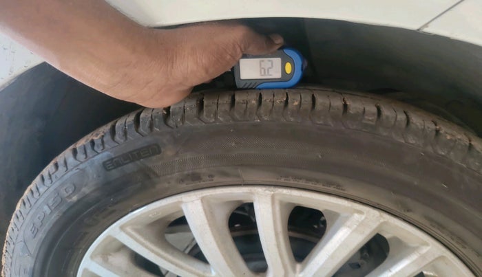 2018 Maruti Dzire ZXI, Petrol, Manual, 66,938 km, tyre