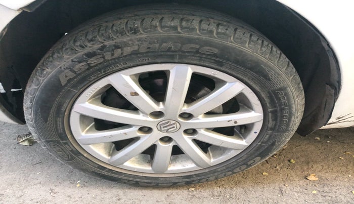 2011 Maruti SX4 ZDI, Diesel, Manual, 2,16,502 km, tyre