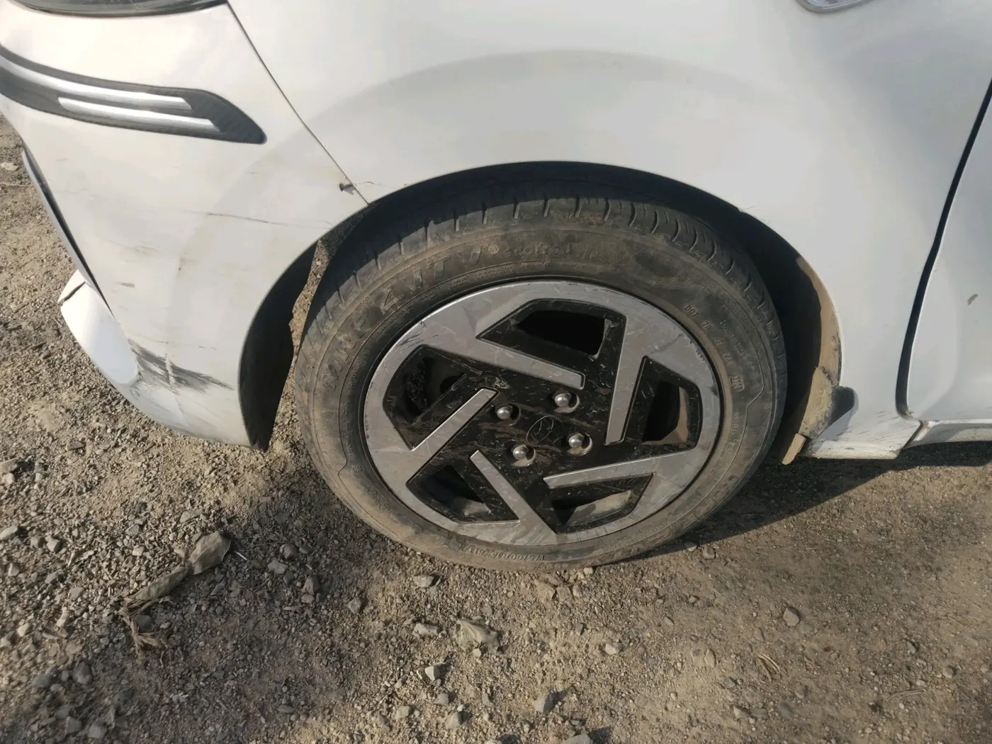 2024 Hyundai AURA S 1.2 CNG, CNG, Manual, 63,306 km, tyre