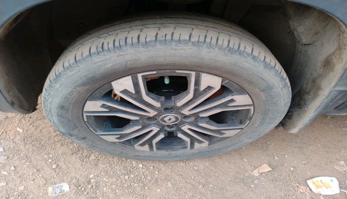 2022 Renault Kiger RXZ MT, Petrol, Manual, 1,34,846 km, tyre