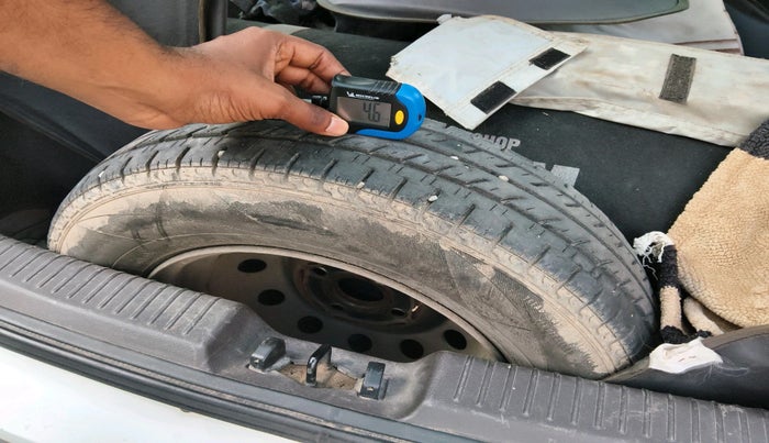 2010 Hyundai i10 ERA 1.1, CNG, Manual, 56,831 km, tyre