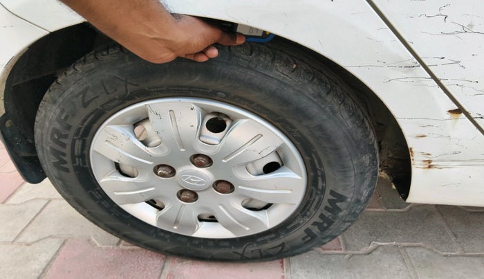 2010 Hyundai i10 ERA 1.1, CNG, Manual, 56,831 km, tyre