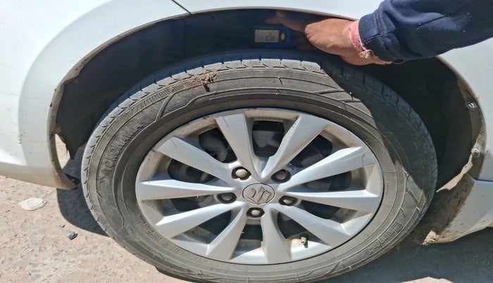 2015 Maruti Ertiga ZDI, Diesel, Manual, 81,408 km, tyre